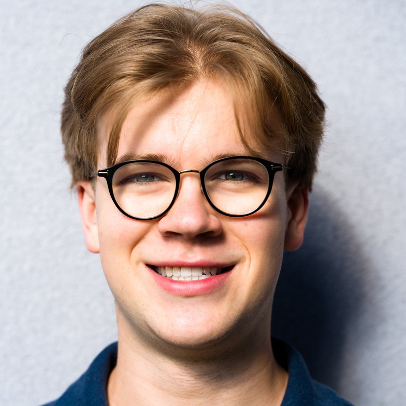 Mikulas Zach